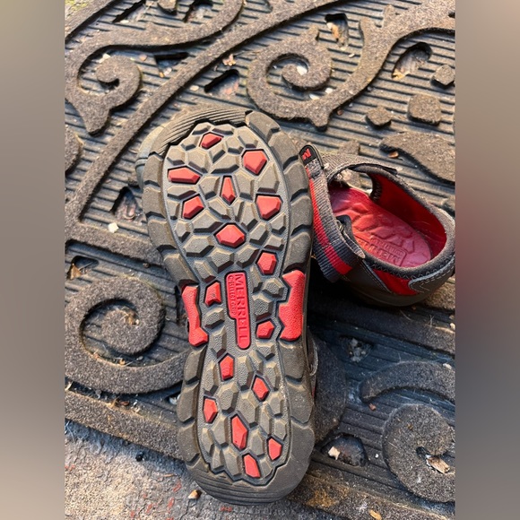 Merrell Sandals - Picture 3 of 16